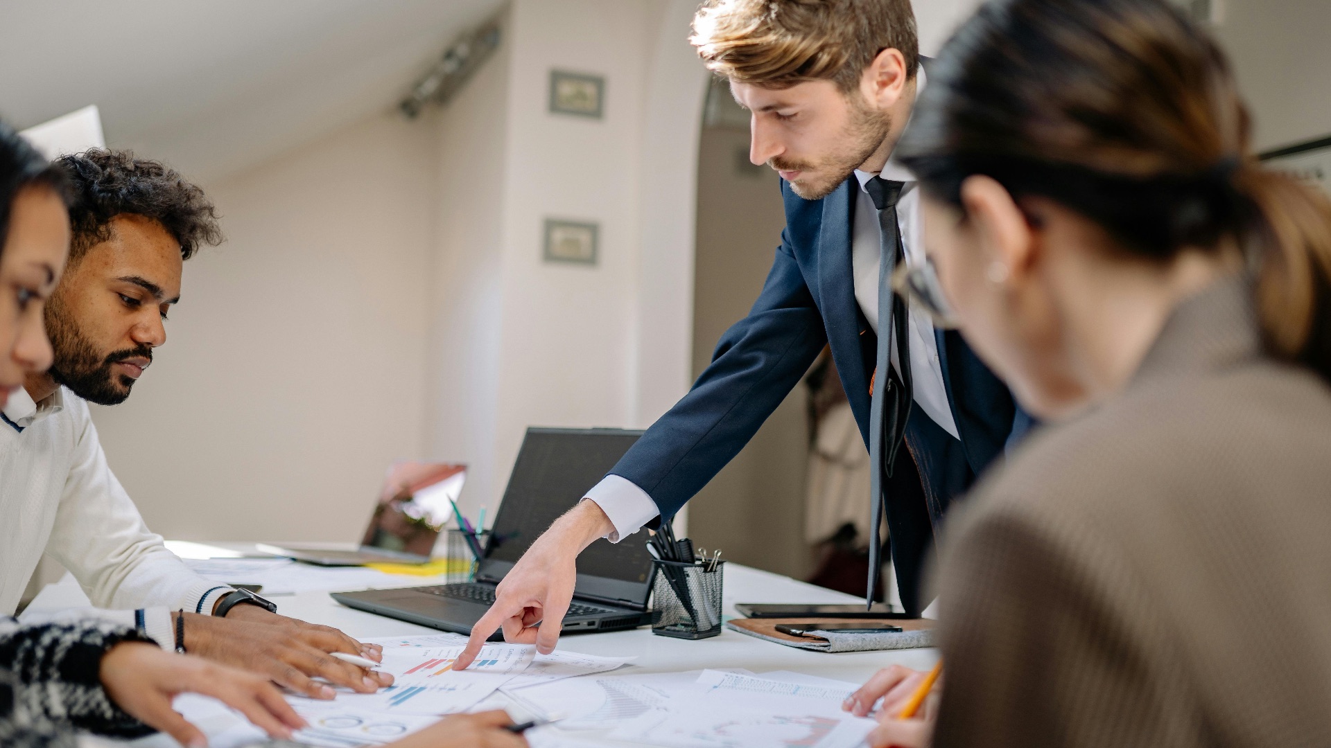 20 choses à ne jamais dire au travail