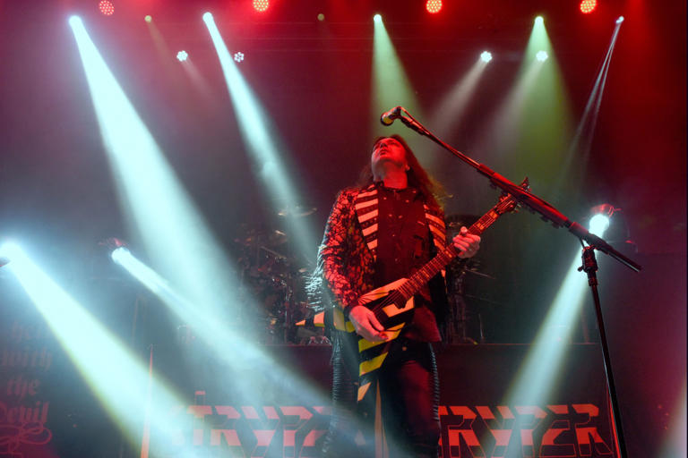 Iconic '80s rocker announces first solo album in seven years