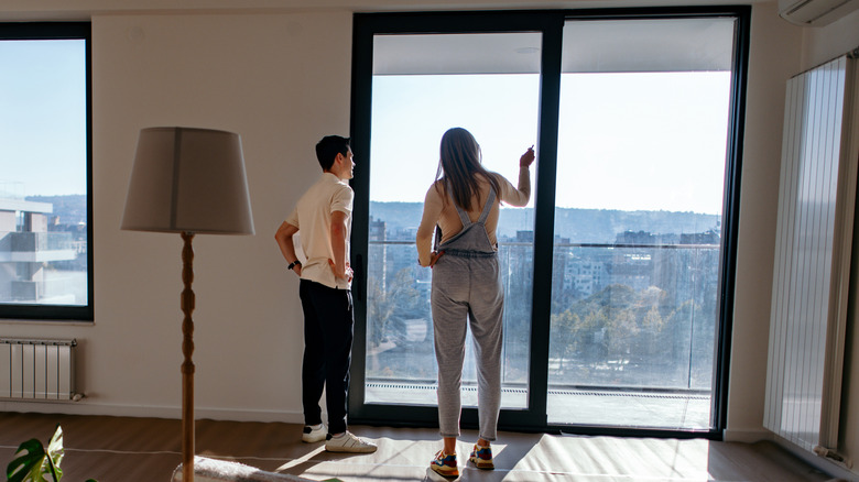 Give any space in your home a modern upgrade with this renter-friendly ...