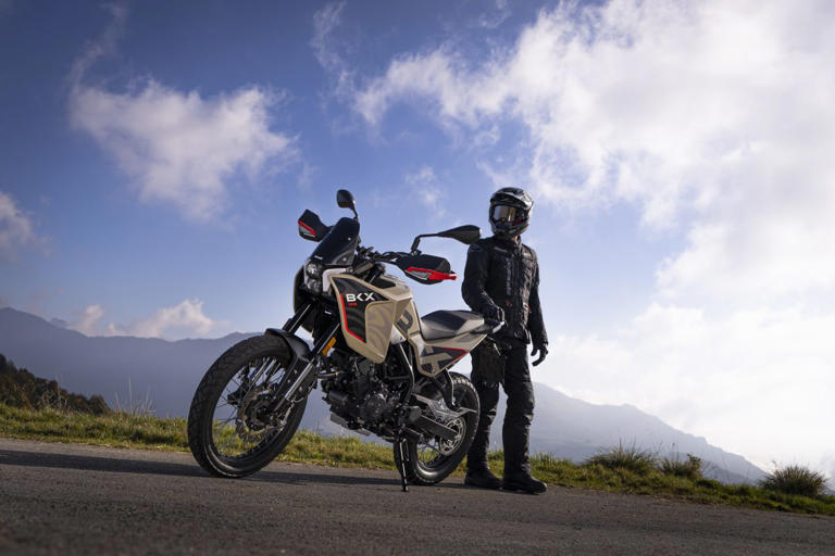 Benelli BKX 125 e BKX 125 S: una nuova generazione di moto per i ...