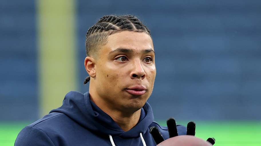 Mike Macdonald drops brutal injury news Seahawks fans feared about Zach Charbonnet<br>