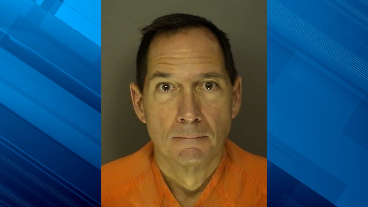 Murrells Inlet dentist arrested on drug distribution charges, records show
