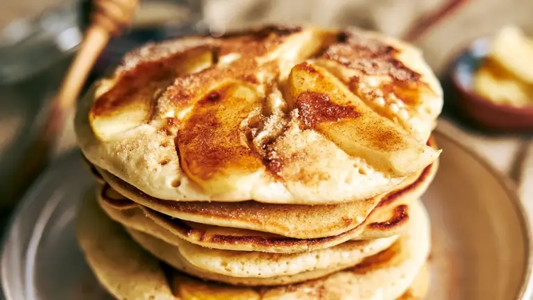Receita combina maçã, aveia e poucos ingredientes, resultando em uma ...