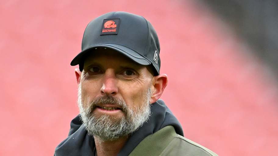 Chiefs quietly hired a WR coach with deep roots in Kansas City (and ...