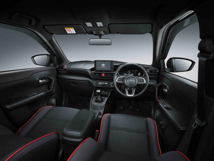 Interior Toyota Raize Minor Change tipe 1.2 G MT. Foto: dok. Toyota Astra Motor
