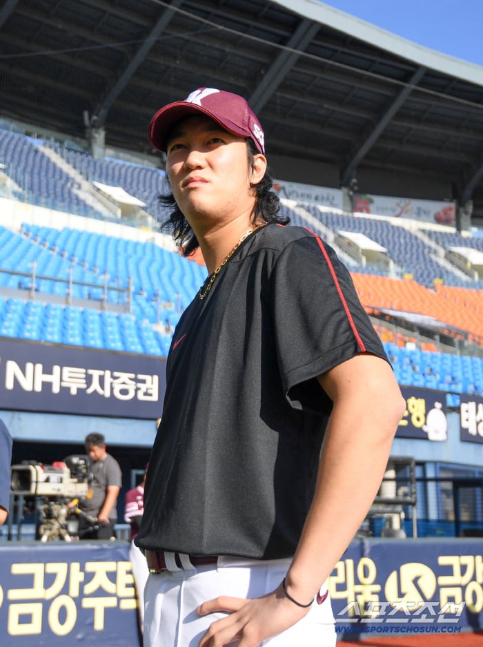 an-woo-jin-receives-kiwoom-s-highest-salary-480-million-won