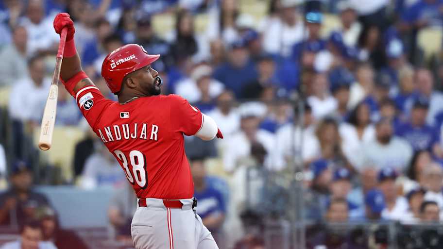 NL Central rumors: 3 Brewers rivals reportedly interested in free agent lefty masher<br>