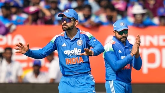 Virat Kohli and Rohit Sharma set to take pay cuts, BCCI to demote star players in restructured central contracts: Report<br><br>