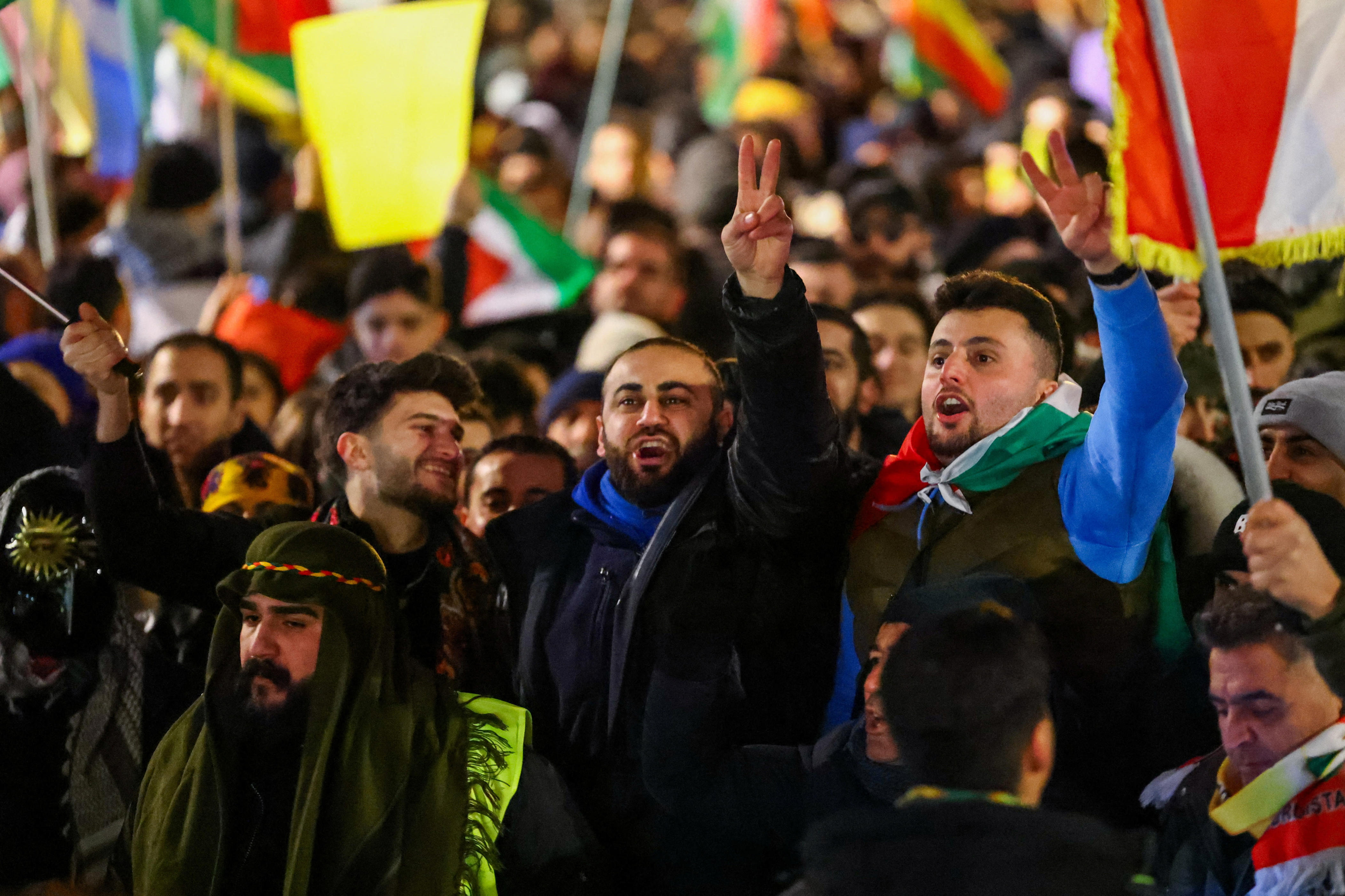 Kurdish unity: Protests erupt across Iraq in support of Syria's Rojava