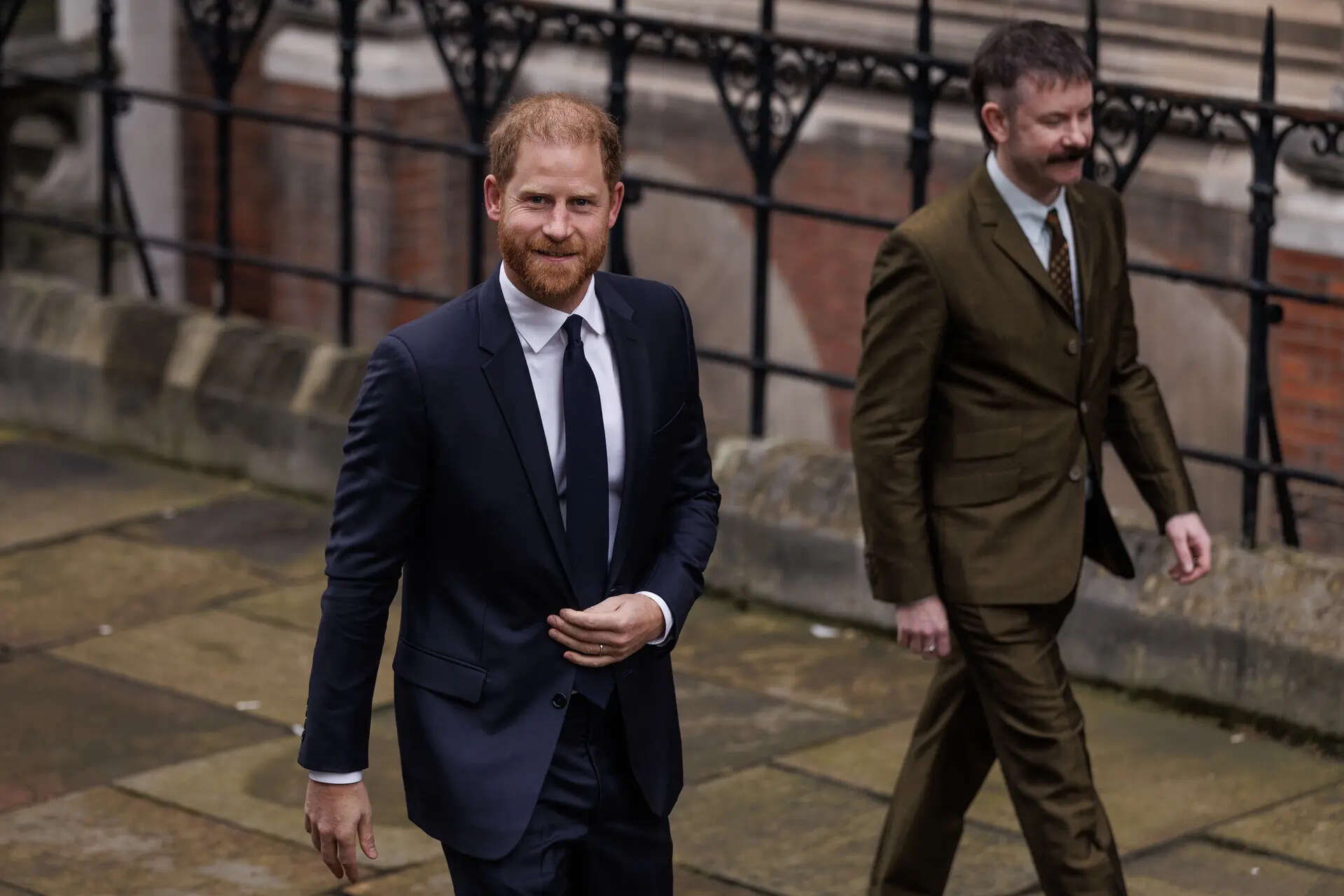 Prince Harry’s friends were 'good source of leaks' Privacy case takes