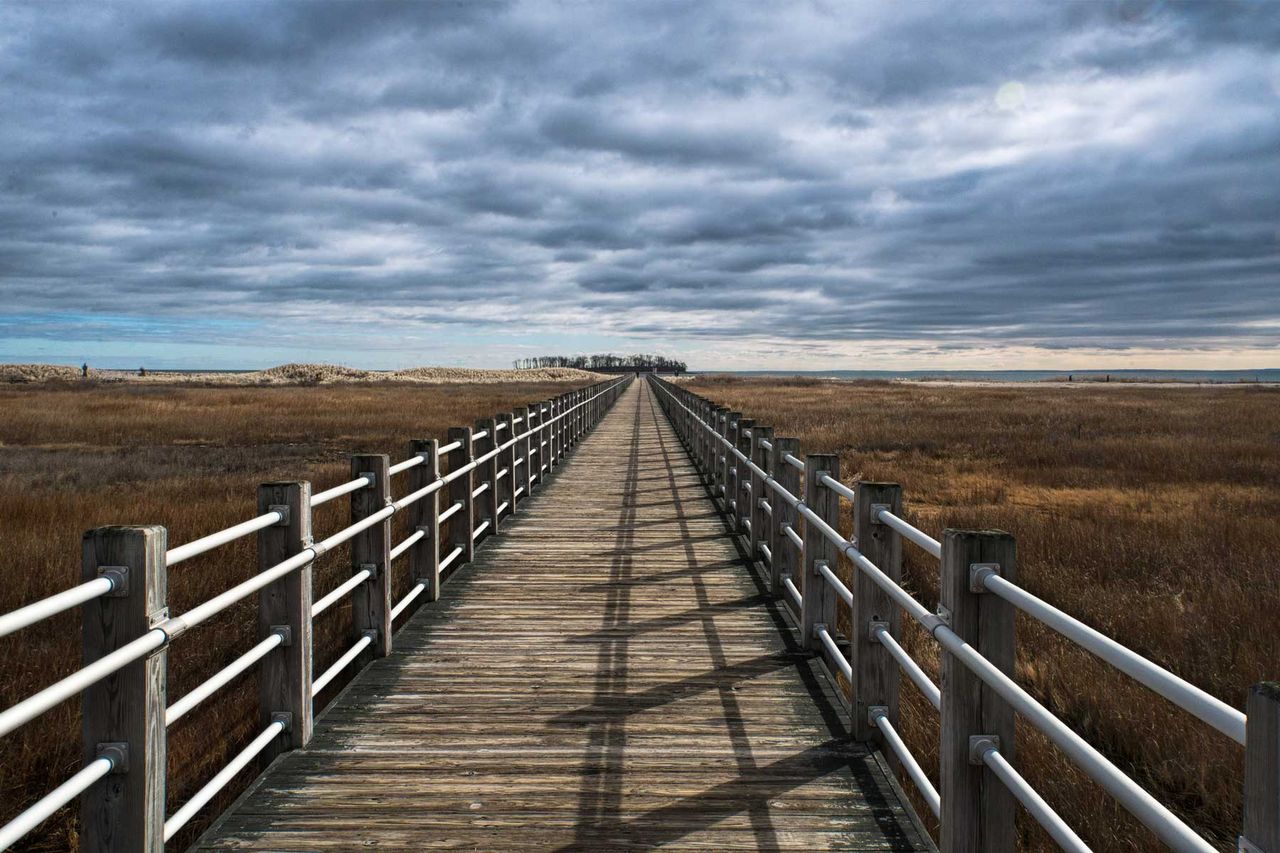 Silver Sands State Park deck point of view towards Kidd's Treasure