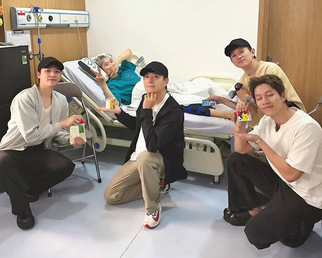 Karik phẫu thuật đứt dây chằng ở chân