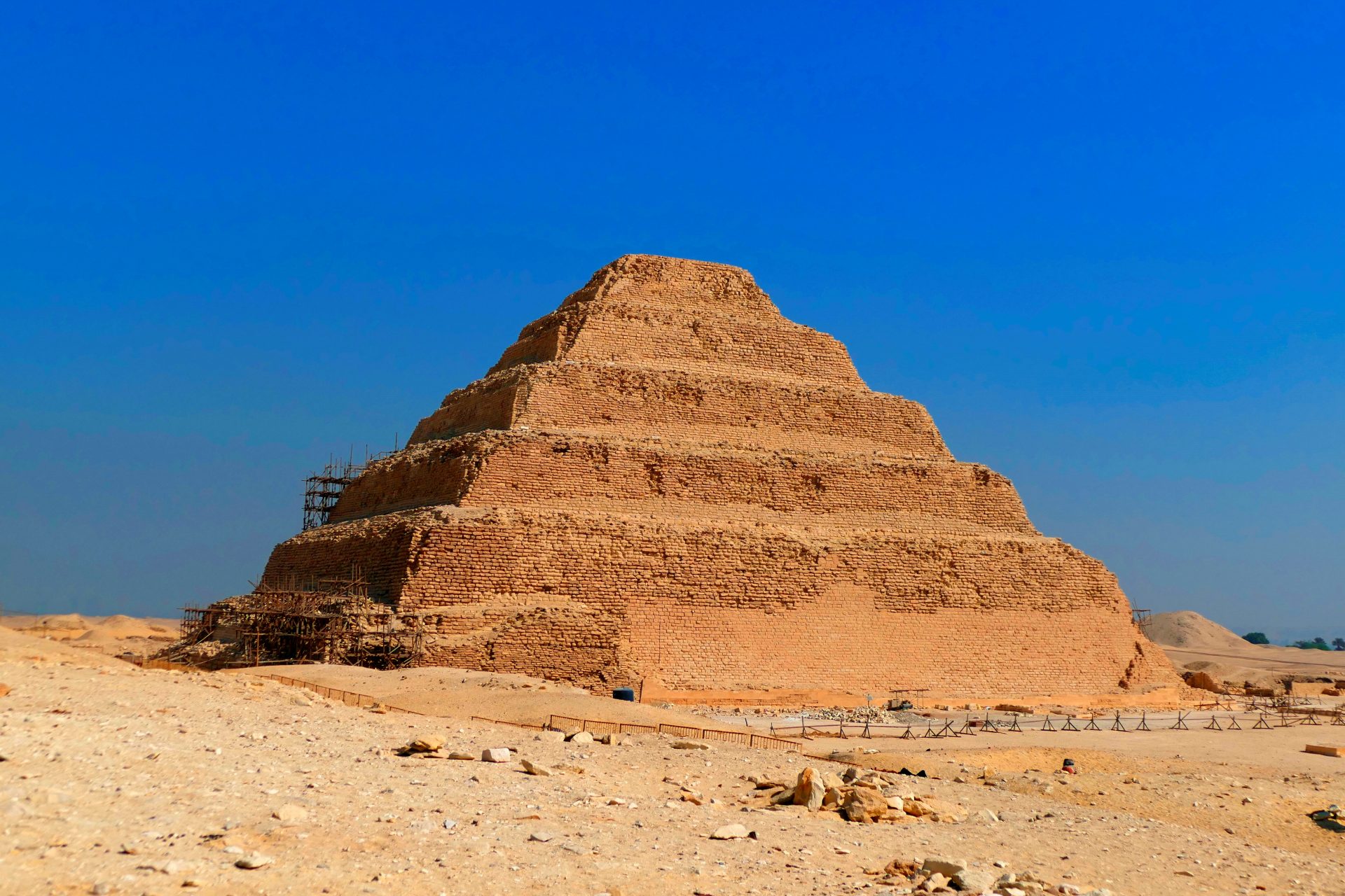 Egyptian pyramids: The reality behind their construction