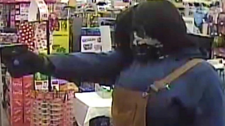 Deputies seek suspect for questioning in armed robbery