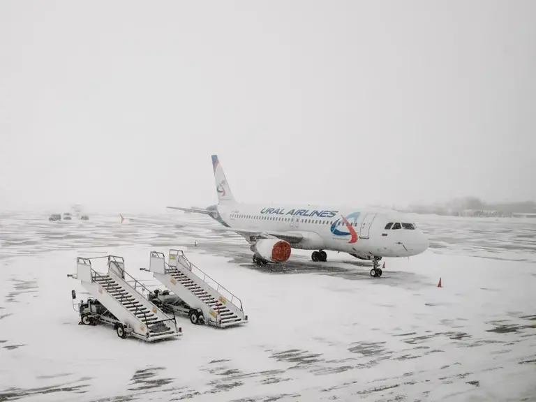 13 dead as massive winter storm slams US., extreme cold follows - USA ...