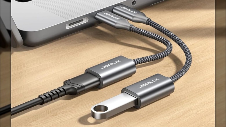 Say goodbye to lugging around a laptop with this handy $9 USB gadget