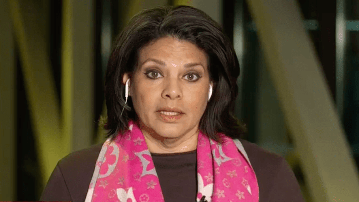 CNN host exposes administration's lies about Alex Pretti killing
