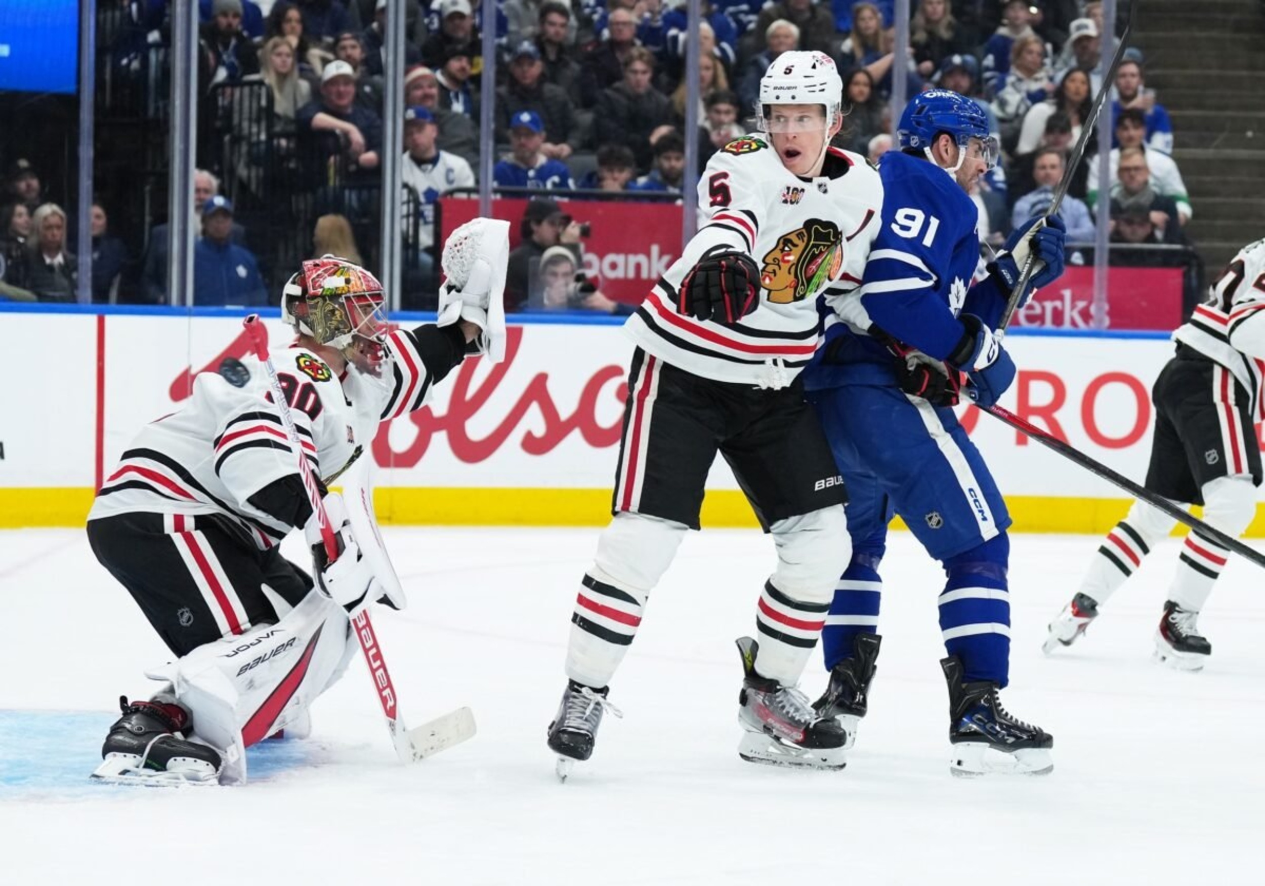 Oilers need to pursue Blackhawks’ Connor Murphy