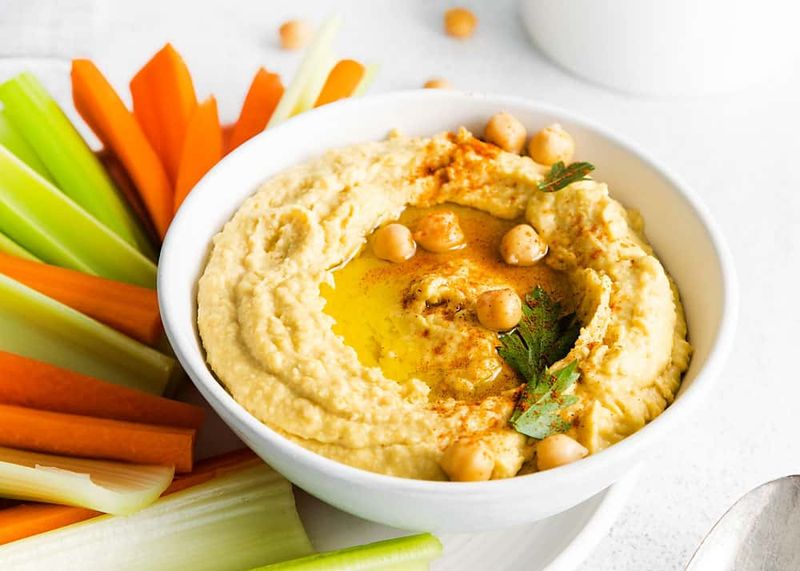 15 healthy foods to start making at home and why