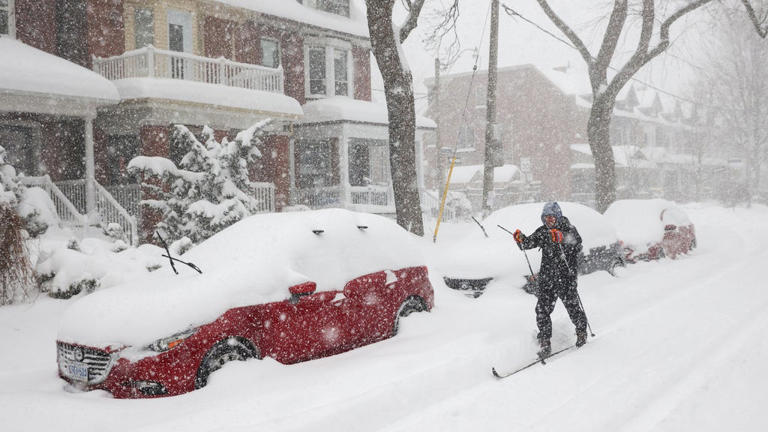 Death toll rises from winter storm Fern; hundreds of thousands without ...