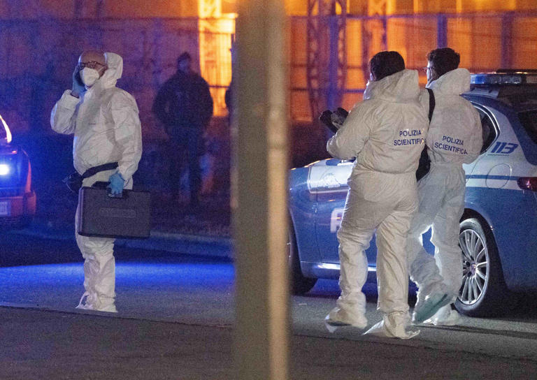 giovane-punta-un-arma-a-salve-ucciso-dalla-polizia-a-milano