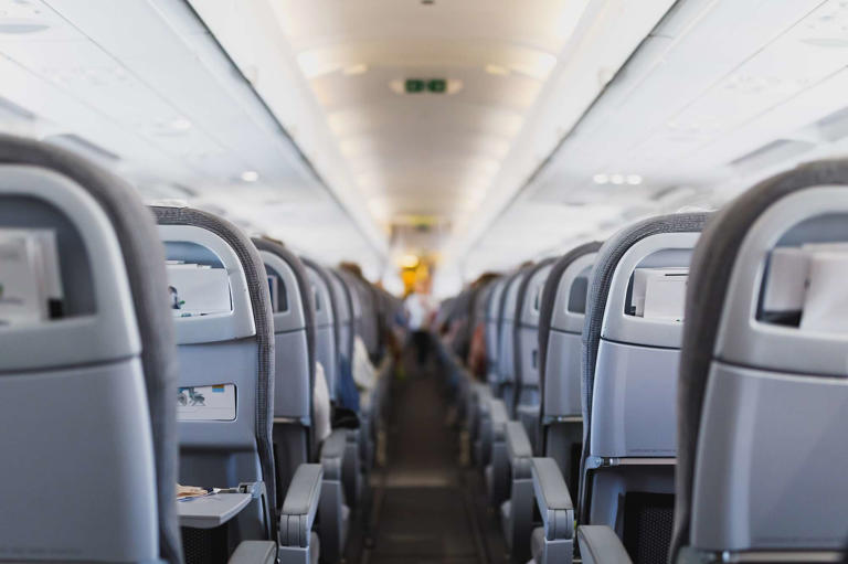 We asked 5 experts if basic economy is really worth it—here's what they ...