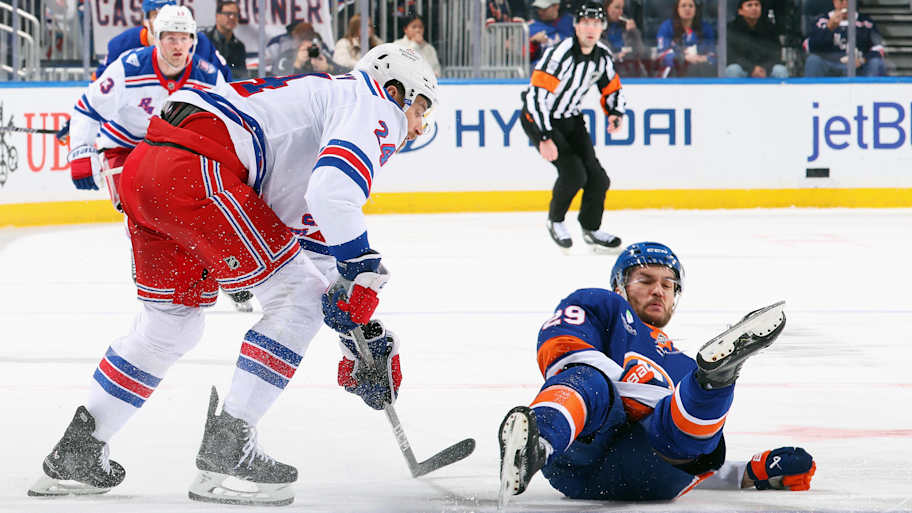 Reports swirling that NY Islanders and rival Rangers are nearing rare crosstown trade<br>