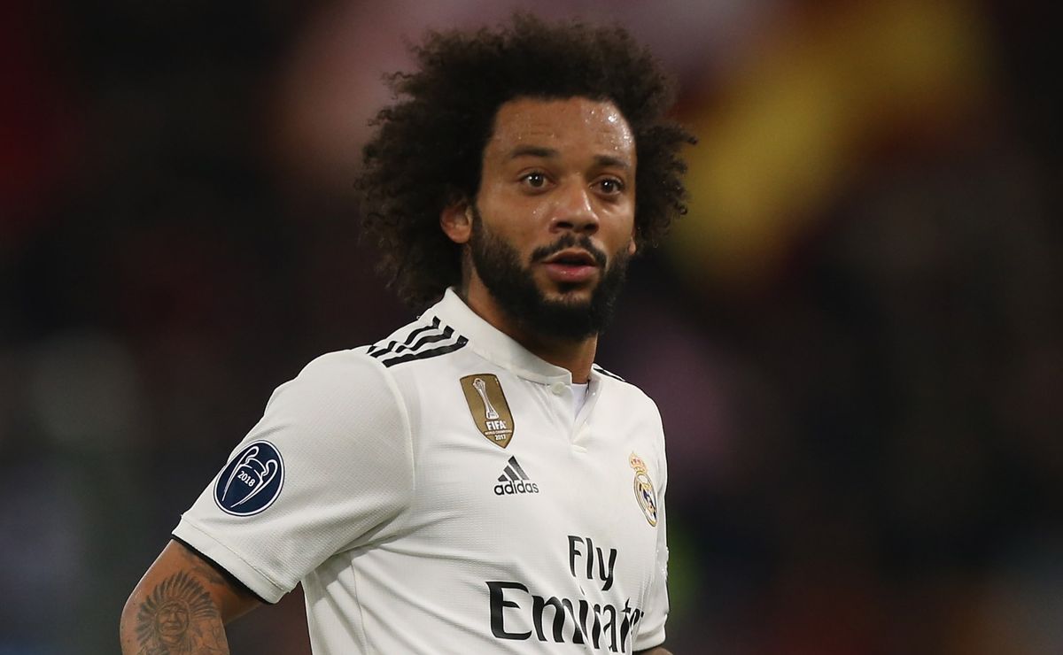 La leyenda brasileña Marcelo ve que el legado del Real Madrid continúa mientras su hijo firma su primer contrato profesional