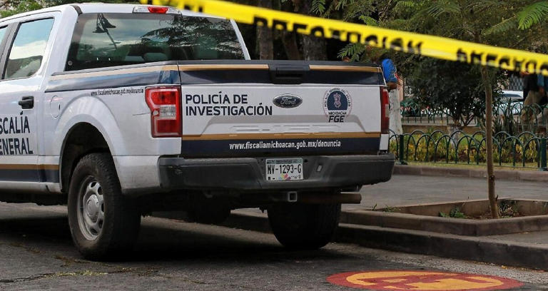 Mujer acusada de asesinar a su bebé de un balazo es detenida por la ...