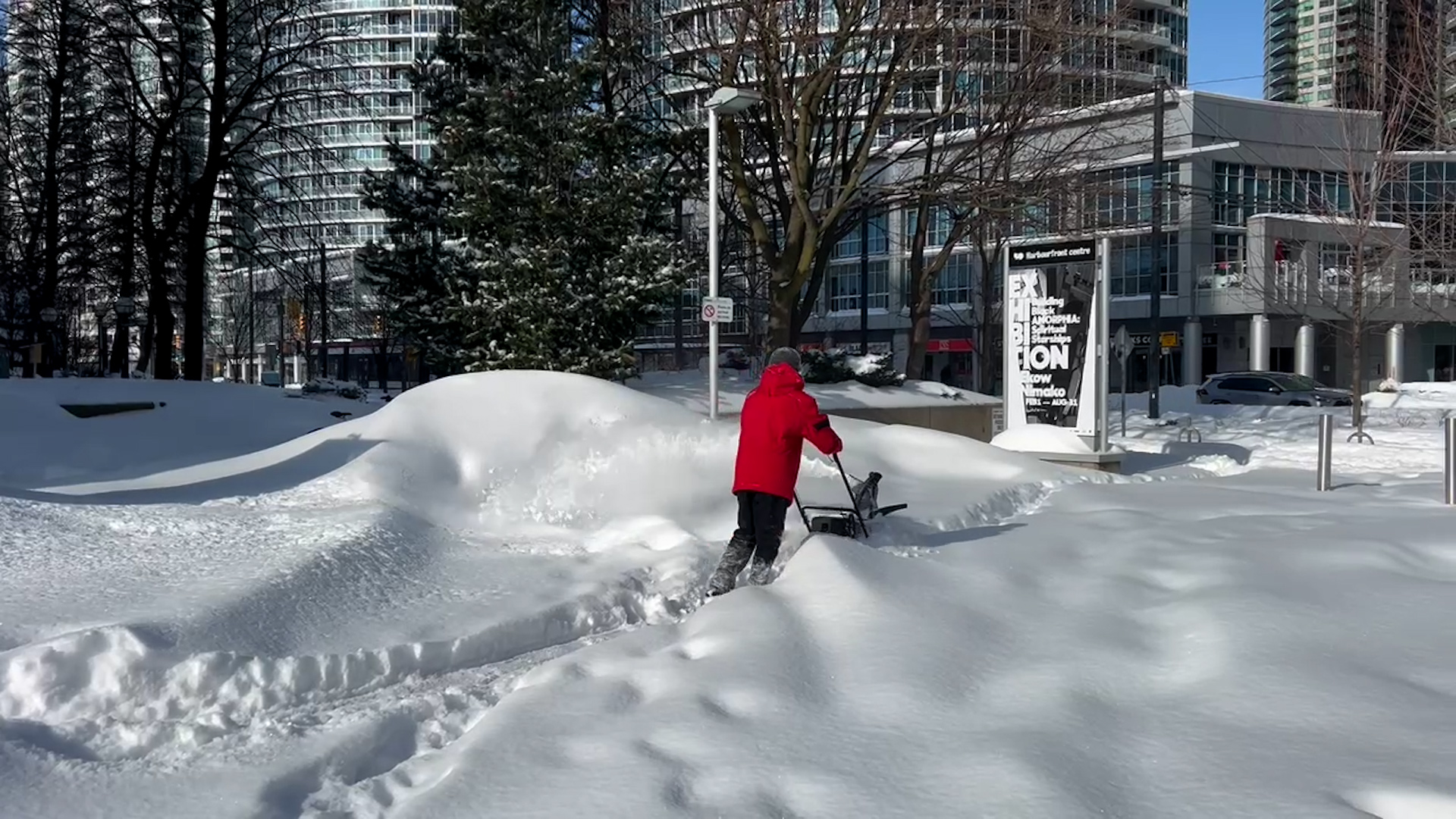 Schools closed, commuters face major delays as Toronto digs out after ...