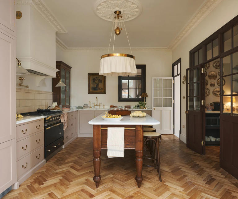 This is the 1 tiny kitchen feature you're probably overlooking that ...