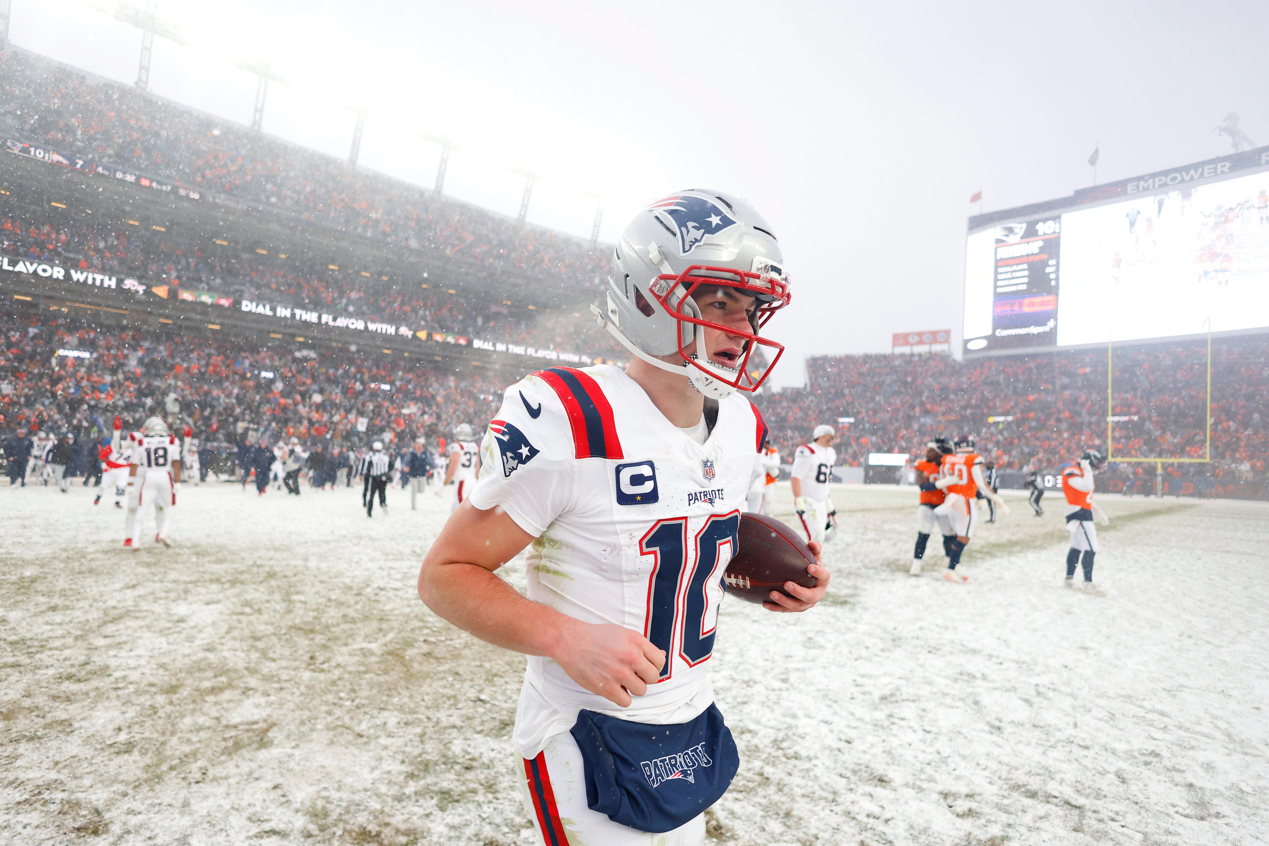 Drake Maye says Broncos were 'lackadaisical' on game-winning play
