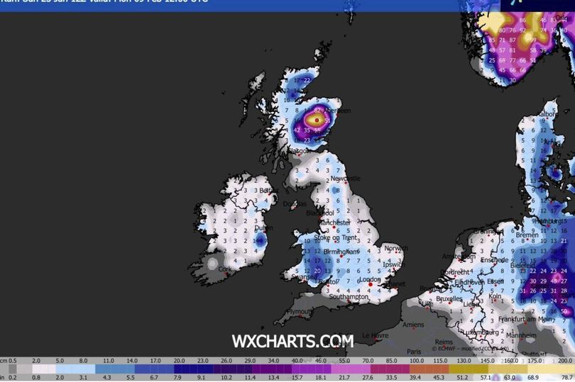 Storm to 'sweep nation' as snow maps show 69 inches burying UK ...