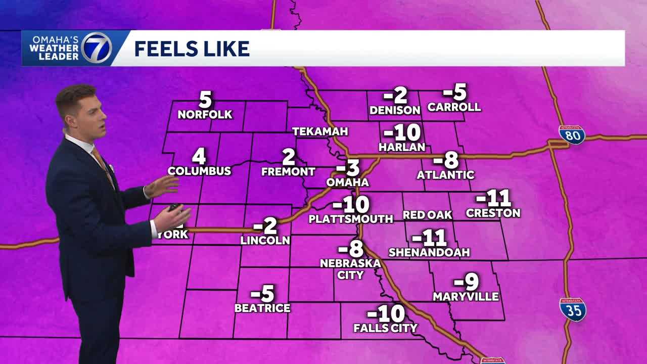 Dangerously cold wind chills to start the week in metro area