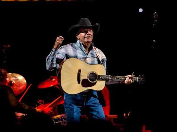 Country legend George Strait books surprise Central Texas shows