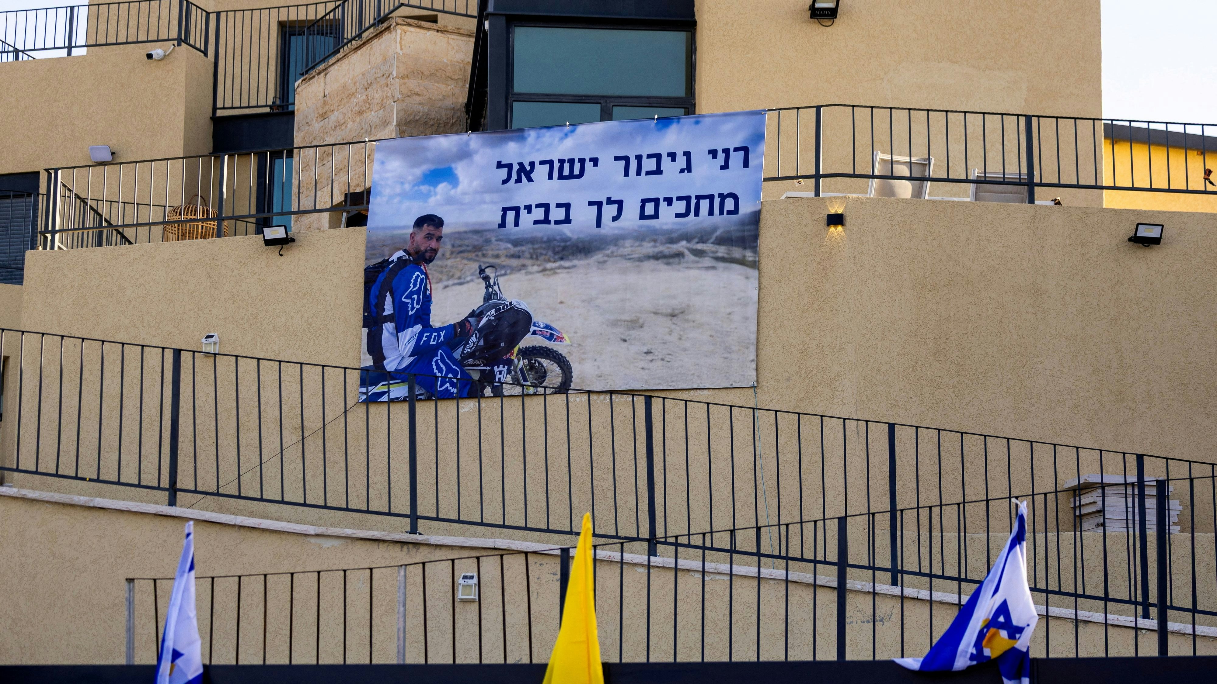 Letzte Hamas-Geisel aus Gaza nach Israel überführt