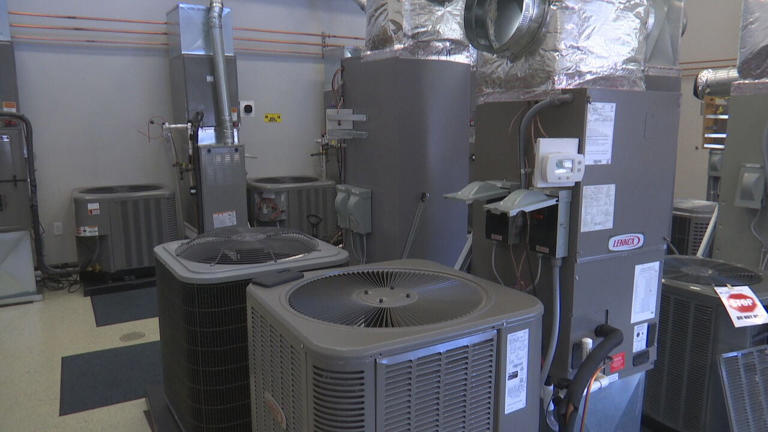 Expert tips to keep your heat on during prolonged cold weather