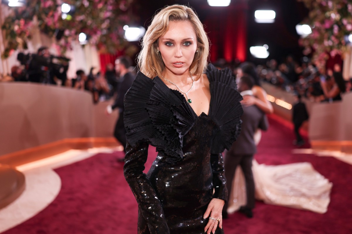 Gus Kenworthy reveals truth behind Miley Cyrus dating rumors and his ...