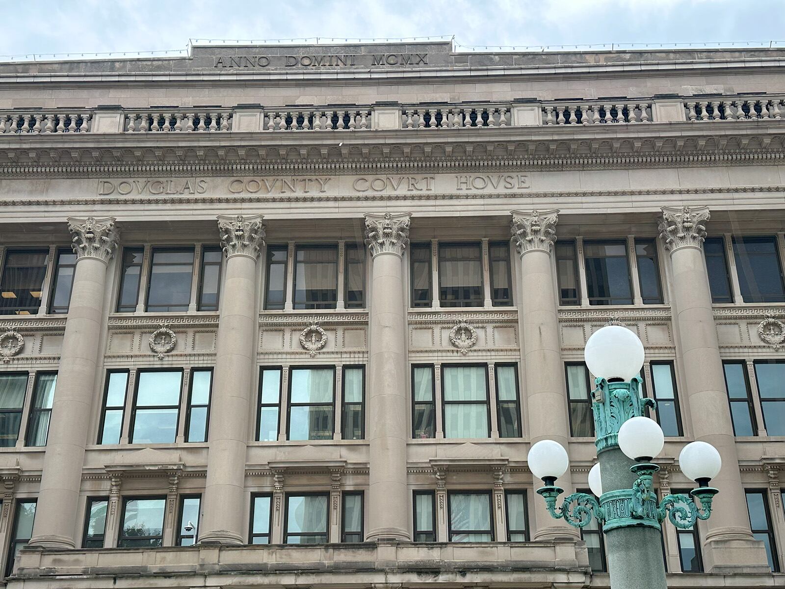 Omaha CEO accused of securities fraud appears in court, bond set