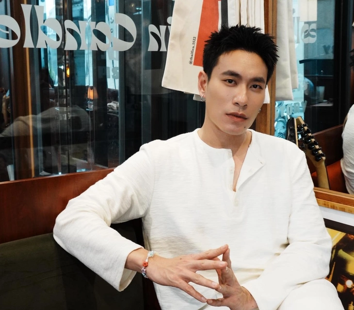 Đừng tiếc cho Kiều Minh Tuấn