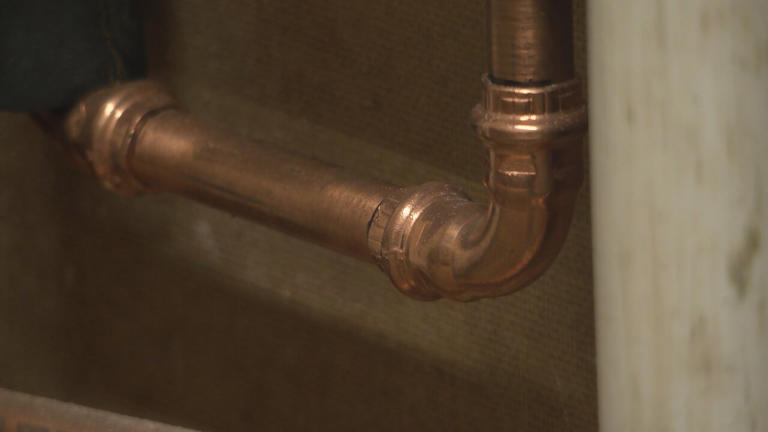 Plumbers brace for burst pipe calls