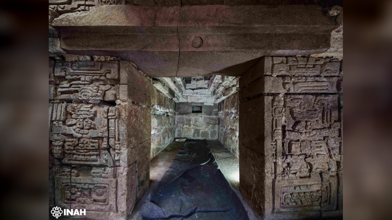 1,400-year-old Zapotec tomb discovered in Mexico features enormous owl ...
