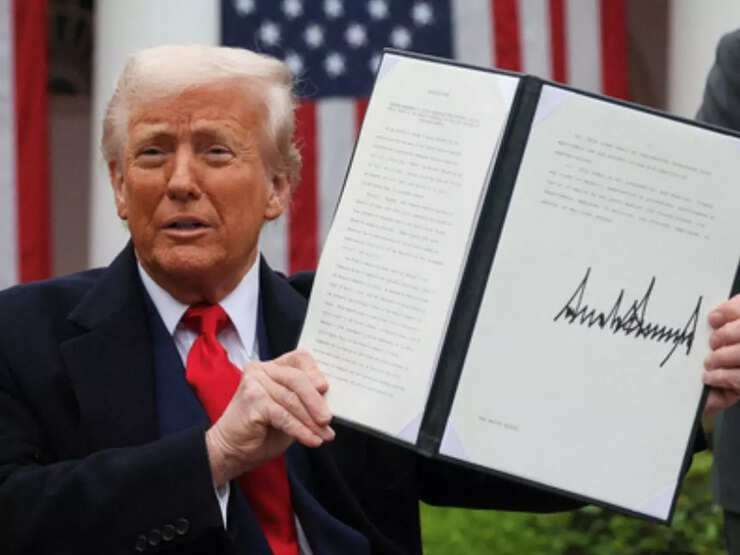Donald Trump raises US tariffs on South Korean imports to 25%—here’s ...