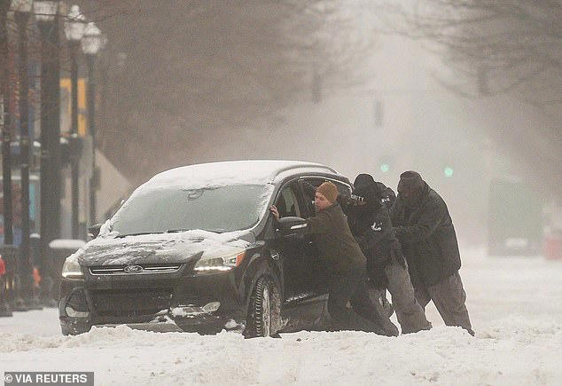 Winter storm death toll hits 34 after brutal freeze batters US with ...