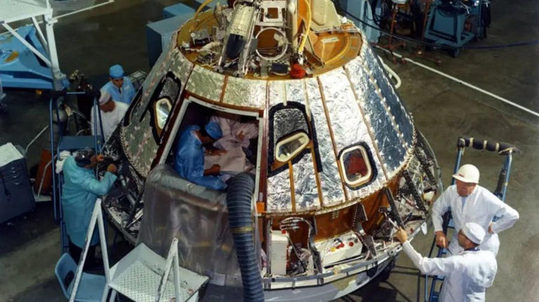 El día que la cápsula Apollo 1 explotó durante una prueba en tierra en ...