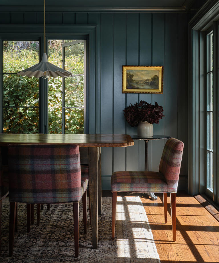 Here's how to achieve the mountain house aesthetic wherever you live