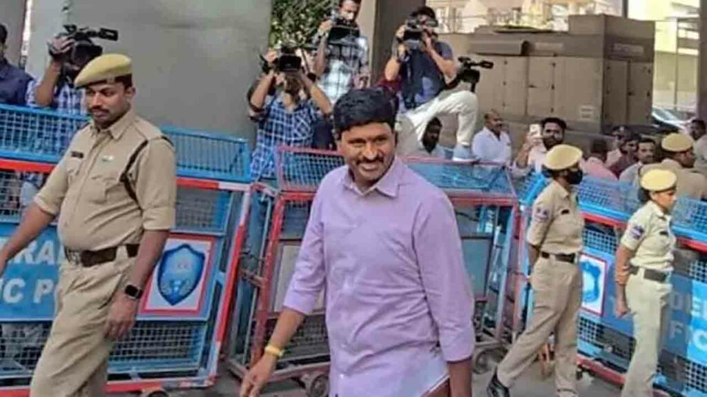 Santosh Rao | సిట్‌ విచారణకు హాజరైన మాజీ ఎంపీ సంతోష్‌రావు