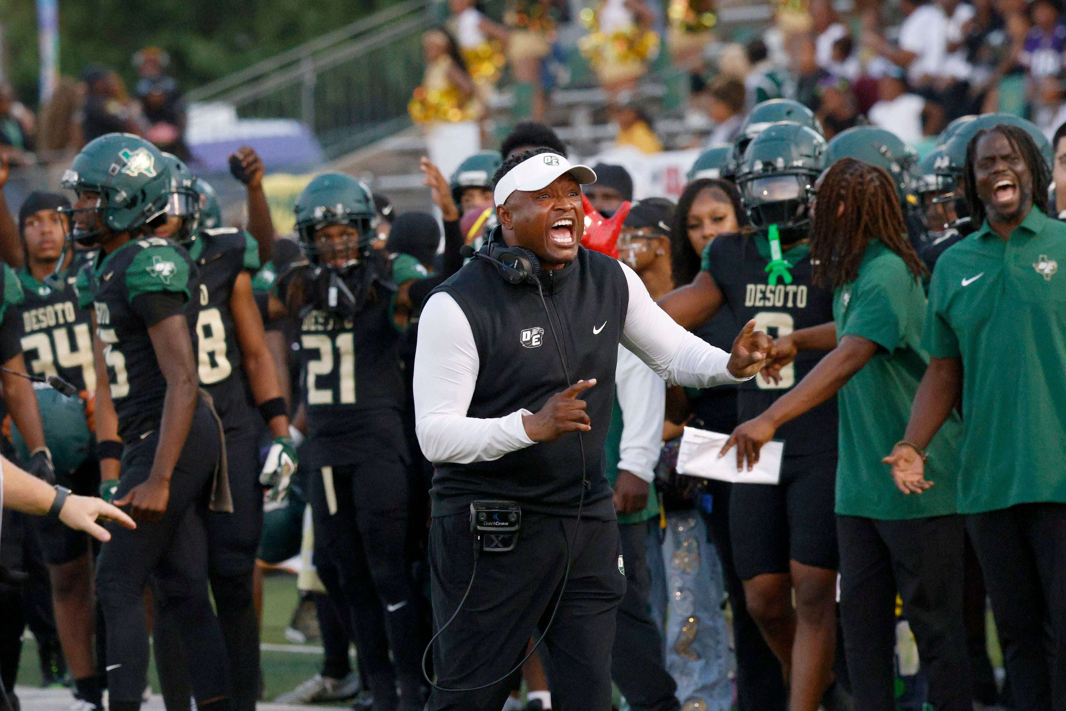 5 UIL realignment football storylines: All eyes on DeSoto, a move up ...