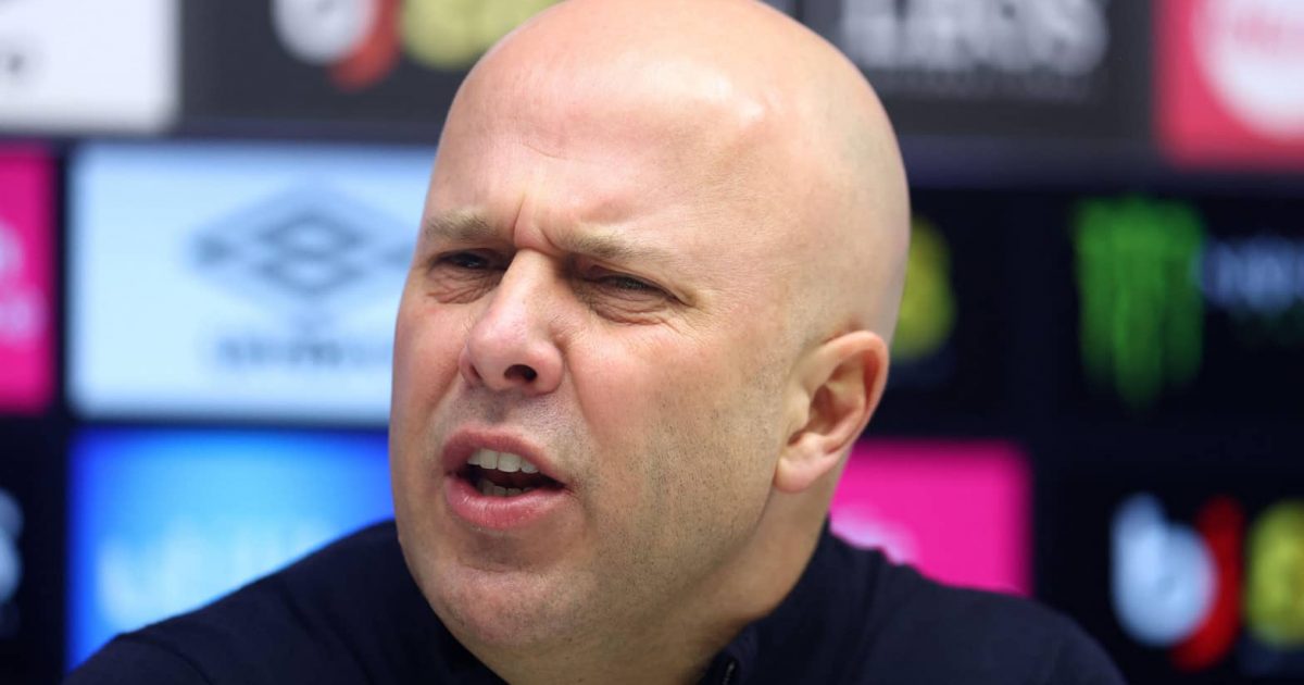 El Liverpool recibe una extraña propuesta de préstamo que nunca tuvo posibilidades de prosperar