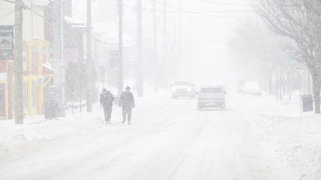 Death toll rises again, more than 500,000 still without power after storm